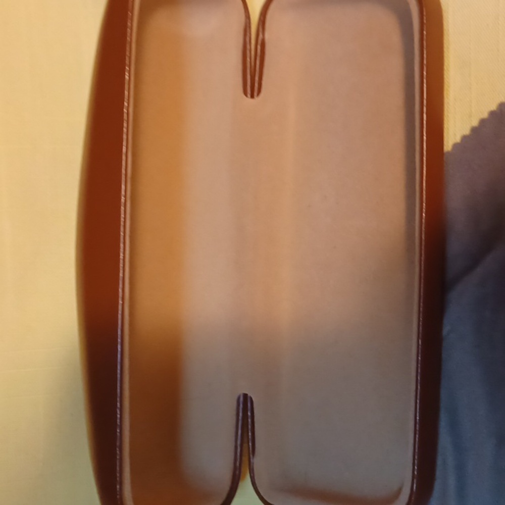 Longchamp GlassesCase in Brown - Picture 4 of 4